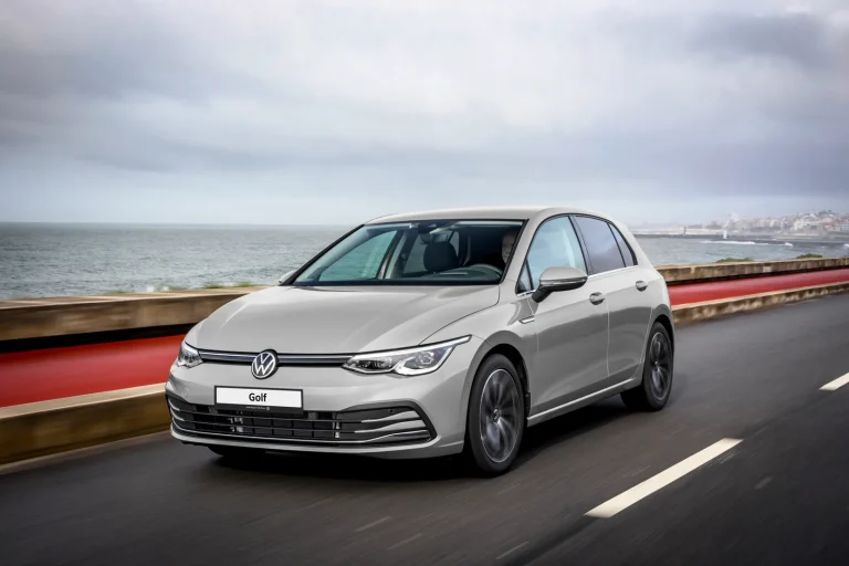 Hình ảnh Thông số kỹ thuật Volkswagen Golf 1.5 eTSI Style – Nâng tầm trải nghiệm xe Đức