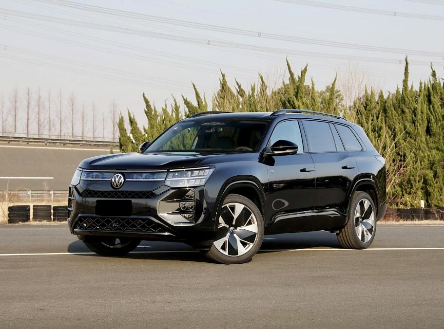 Hình ảnh Volkswagen Teramont Pro 2026: Giá, thông số, nên mua?